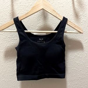 has built in padding, it is removeable